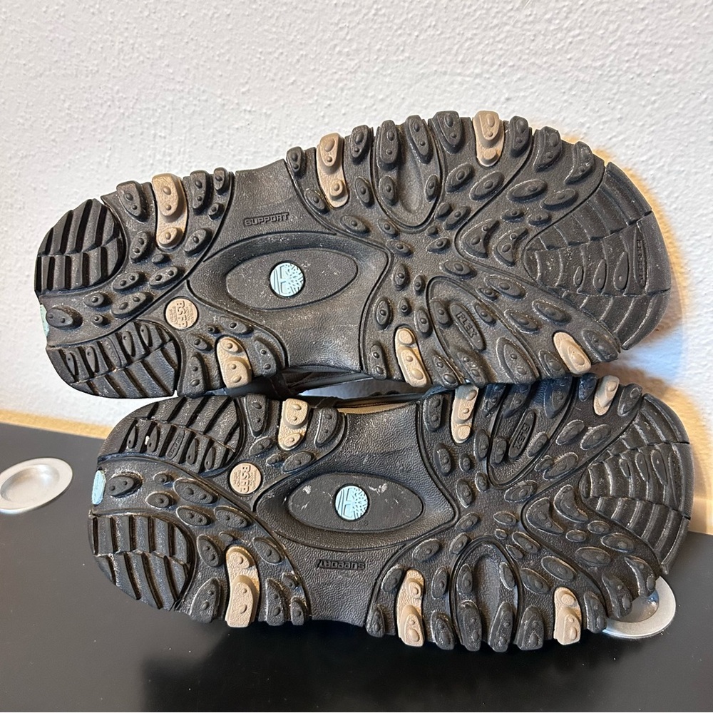 Timberland Tan Outdoor Sandals with Adjustable Straps Size 9 - Picture 8 of 13